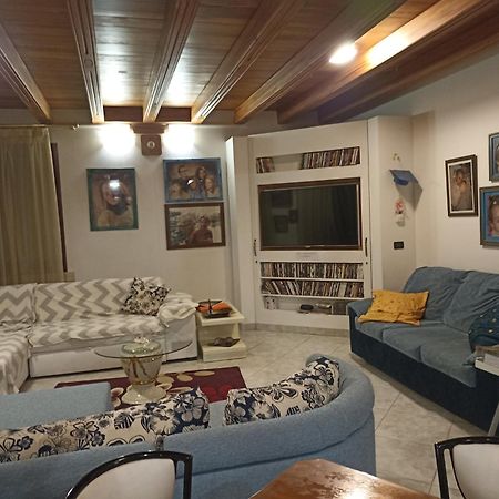 Villamoreno Merlara Luaran gambar